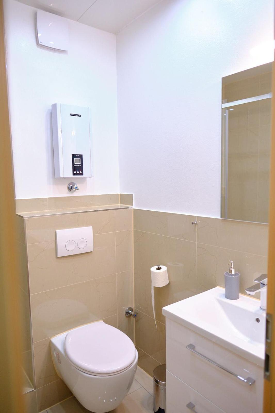 Primetime Suite Fuer 8+Kueche/Wifi 에센 외부 사진